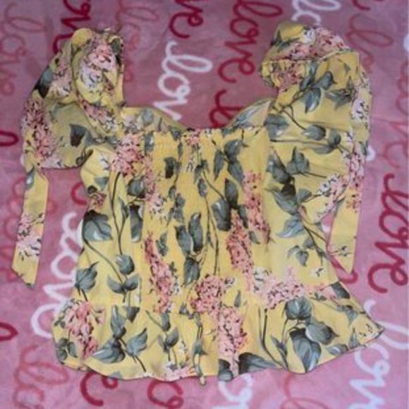 Corset Type Flower Top - Picture 3 of 4